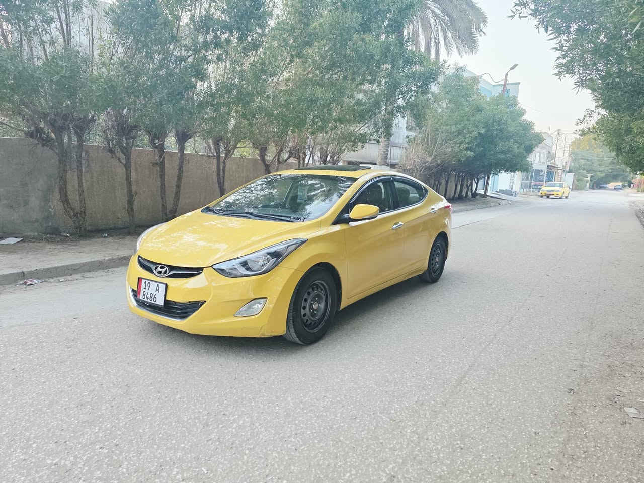 النترا 2013 خليجي فول موصفات بصمة فتحة فول للاخير السعر 93 سيارة جديدة بيه حافة البنيد فقط والباقي كلة مكفول مكينة كير حدادية تبريد كلة جديد جاهزة من كلشي  هيئة غرامات مصفرة رقم كربلا دولي السعر 93 رقمي *********** مكان السيارة حلة المركز
