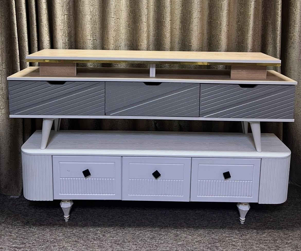 ميز بلازمة تركي متوفر من حجم 160او متوفر حجم140كل جديد غير مستخدم مع توفر بلازمة ال جي امتياز كوري من حجم 43لحد حجم 70يوجد توصل *********** توصيل مجانا مركز بصره
