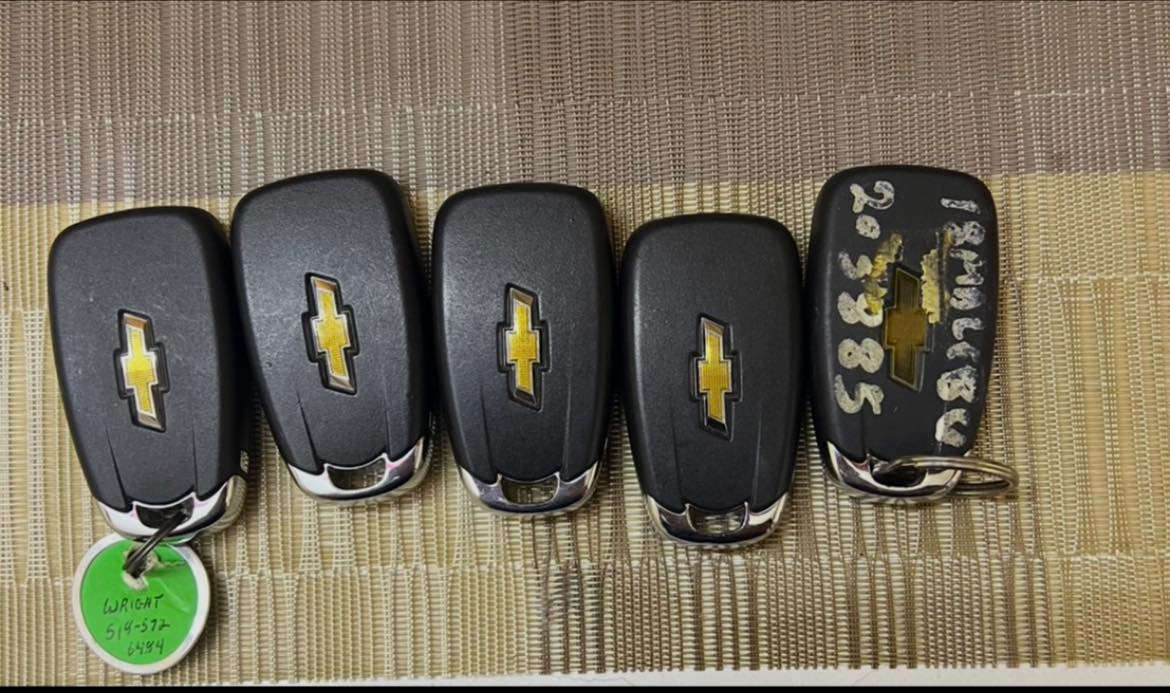 السلام عليكم

//عرض خاص لفترة محدودة //

بصمات شوفرليت اصليه تفصيخ نسخه ثانية مع البرمجة
         
              (( 75 الف ))
كمارو
ماليبو
كل الموديلات من 2017 الى 2024 

مفاتيح ( يوسف دوج )
***********
مكاني بغداد الشالجية
