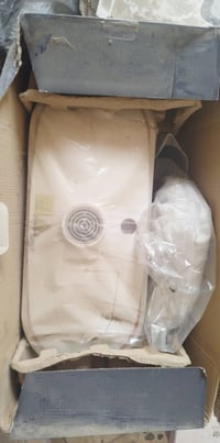 محاويل علي ابن الحسين • مقاعد غربي • مايكروويف شغال