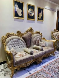 تخم مصري • ١٠ مقاعد • ٣ طبلات