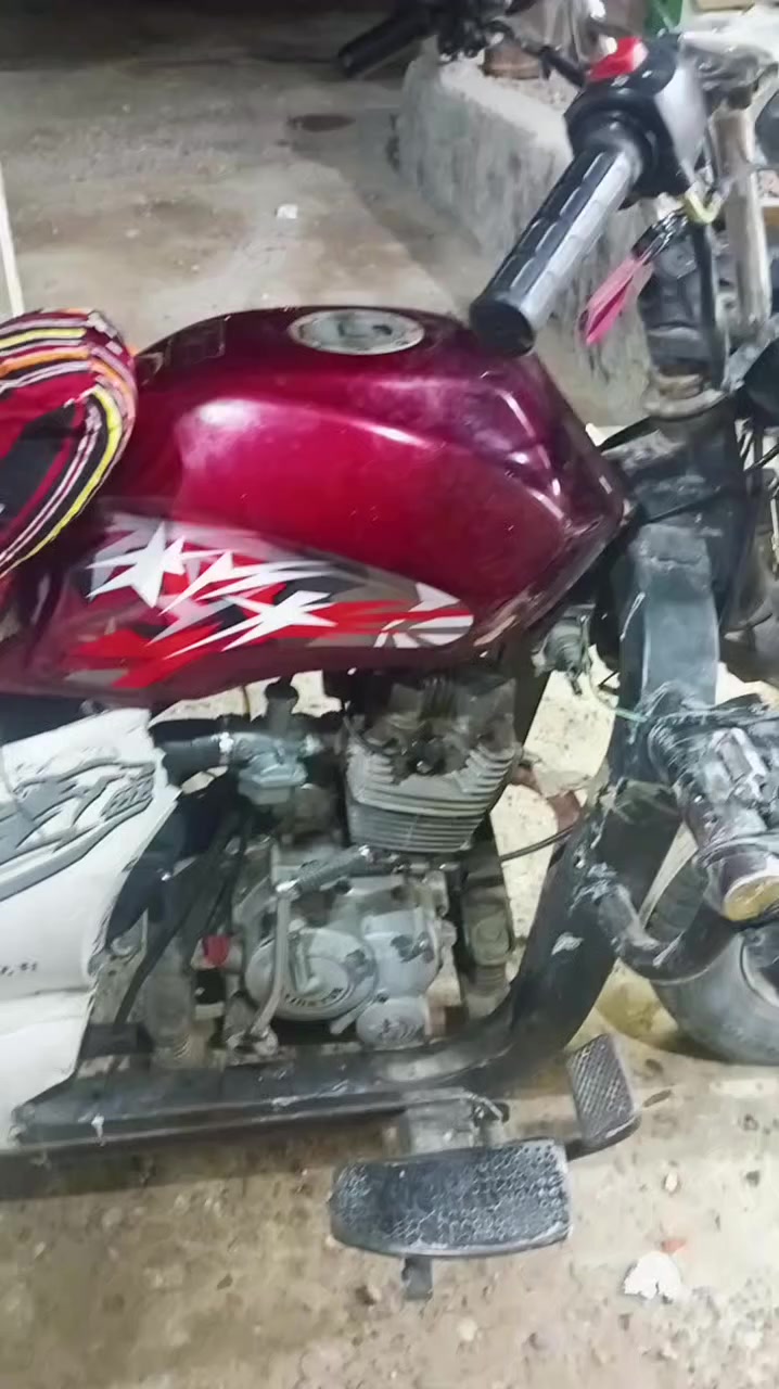 ستوته للبيع السعر 800 وبيها مجال زنقوره ***********
