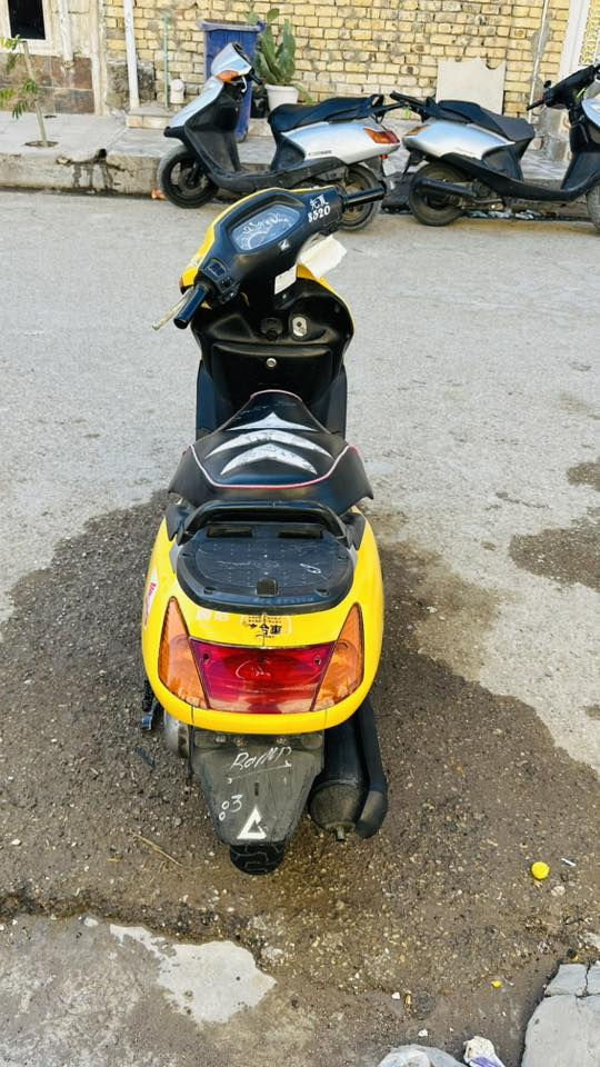 سلام عليكم سبيسي مال رمبه غراضهه بلاديه اول فتحه الهه كهربائيات شغاله كفرات اصليات مالتهه كشن سوادات تايرات حدد باتري جديد  سعرها 800 وبيه مجال للاتصال *********** مكاني كوت انوار الصدر
