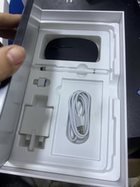 ايباد جيسوس • ١ تيرا • بصمة شاشة