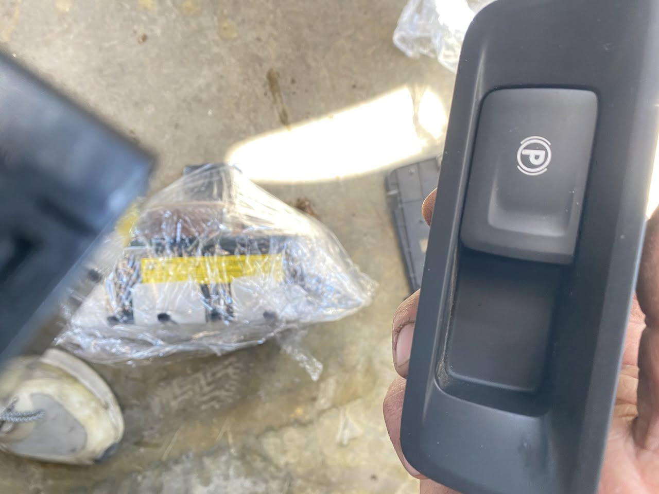 السلام عليكم 🫡
ادوات جنسيز G80
حداديه صدر


**إذا كنت صاحب هذا الإعلان وتريد حذفه لأي سبب، رجاءا أرسل رسالة إلى الدعم الفني**