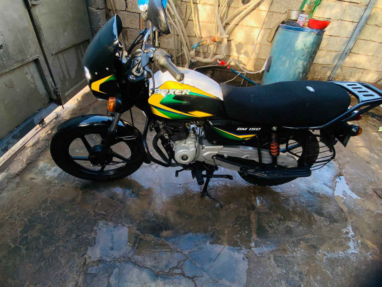 السلام عليكم
بوكسر موديل 21 رقم وسنوية ديالى رقم انكليزي تحويل ثاني يوم. الدراجة مكفولة كفالة عامة من الفتح ومن النواقص. كلش جديدة ونظيفة. سعرهاا 1850 وبيها مجال للشراي
مكاني بعقوبة. متواجد خاص او الاتصال على الرقم. للاتصال ***********
