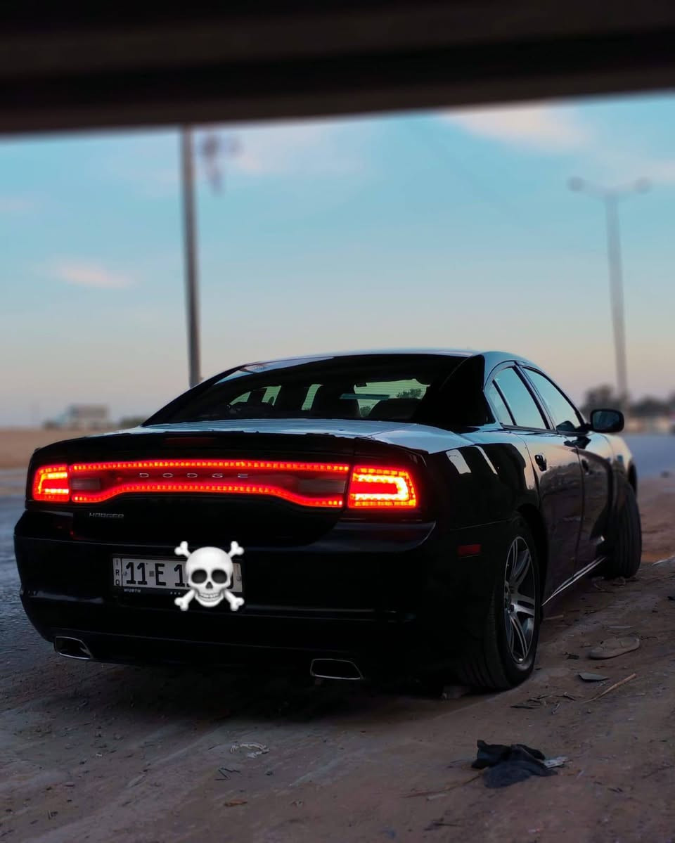 السلام عليكم دوج جارجر البيع موديل 2012 السيارة جاهز.       من كلشي كير مكينه.كمبريسر تبريد 🥶ثلج. حداديه تخم تاير مع ويل خليجي جديد سياره حلوه وجديده رقم بغداد الدولي بسمي السياره. وارد كندي بيه قطع صبغ ابيع احزام السعر 135قفل    او مراوس بستركس رقم*********** ملاحضه السيارة مال بيت الله شاهد
