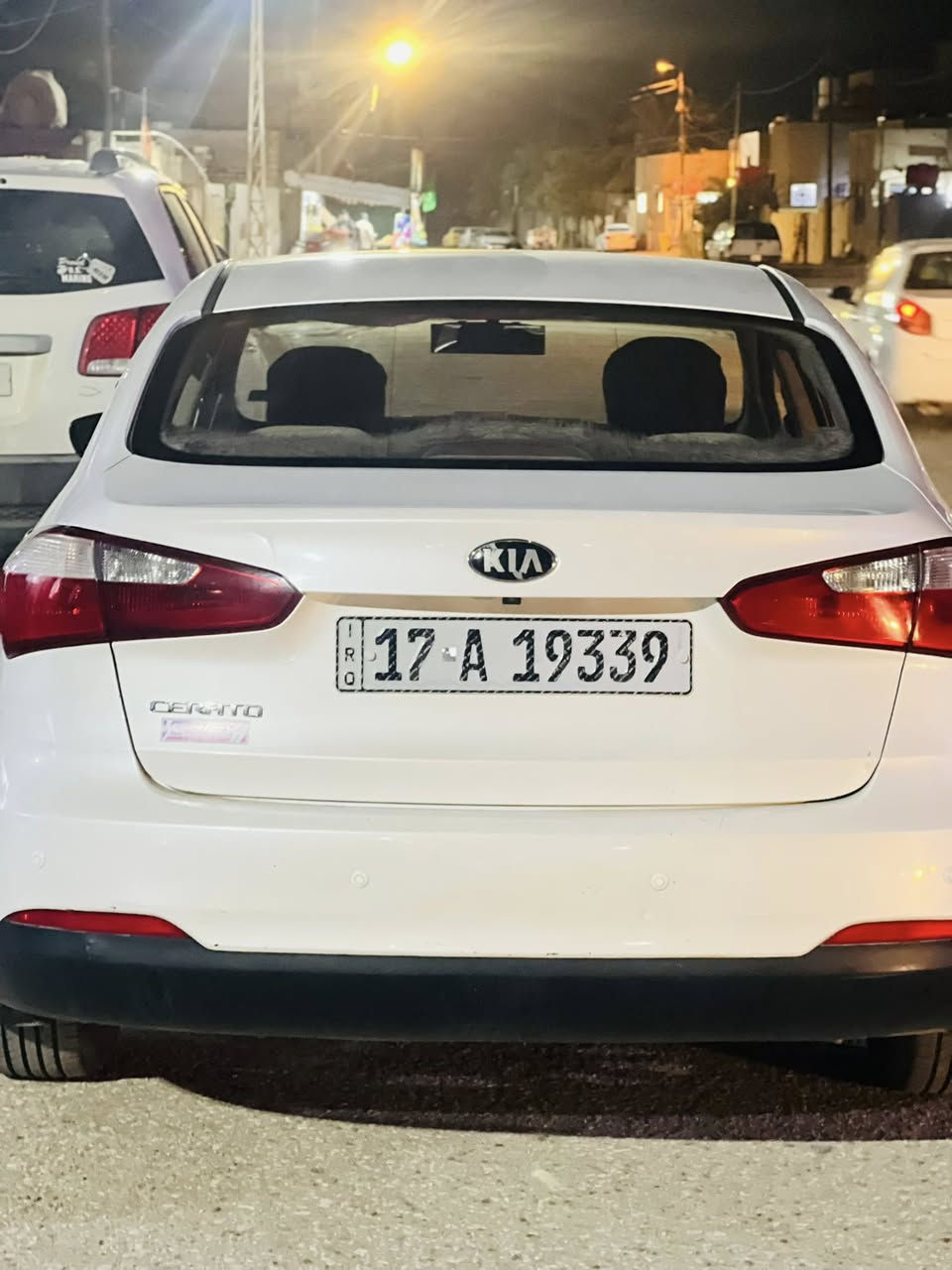 سلام عليكم للبيع سياره سيراتو موديل 2014 مكينه 1600دوش   السياره كفاله  عامه ماعدا خدوش بسيطه السياره جاهزه من كلشي تبريد تخم تاير حداديه   شاشه  تحكم ستيرن  سنويه لــ28مداور  ثاني يوم السعر 125وبيه مجال بسيط الرقم الهاتف للتصال ‭0774 464 7555‬
