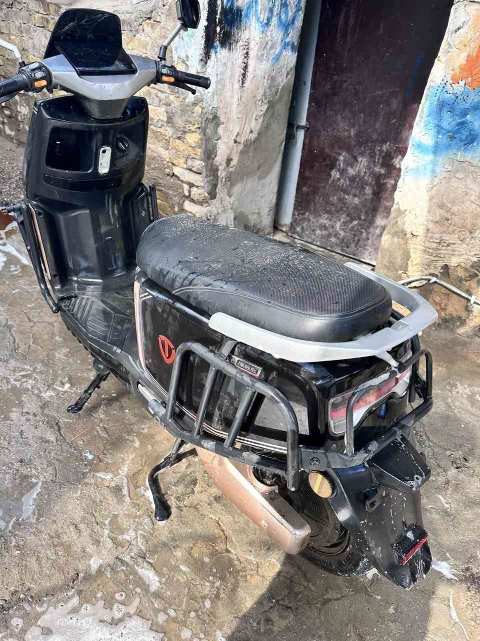 سعر 950 الف وبيهة مجال حك الجيه لاستفسار خاص ***********
