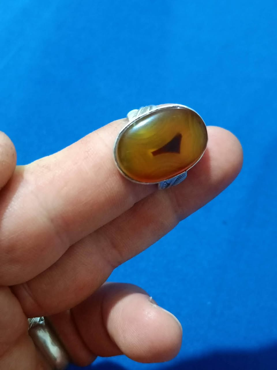 عقيق يماني مصور صياغة يدوي للبيع


**إذا كنت صاحب هذا الإعلان وتريد حذفه لأي سبب، رجاءا أرسل رسالة إلى الدعم الفني**