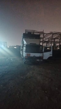 للبيع اتيكو  م 4 سلندر 7 وربع رقم بغدادمديل 2004  للاستفسار الاتصال 07...