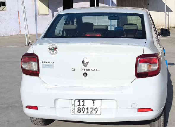 رينو سنبل 2016 باسمي تحويل ثاني يوم هزه جديده مكفوله من الصبغ سعرهه 78 السياره اي نقص مابيهه تخم تاير جديد صدر جديد محرك 1600كير اوتوماتيك هاتف *********** مكانه الأعظمية بغداد
