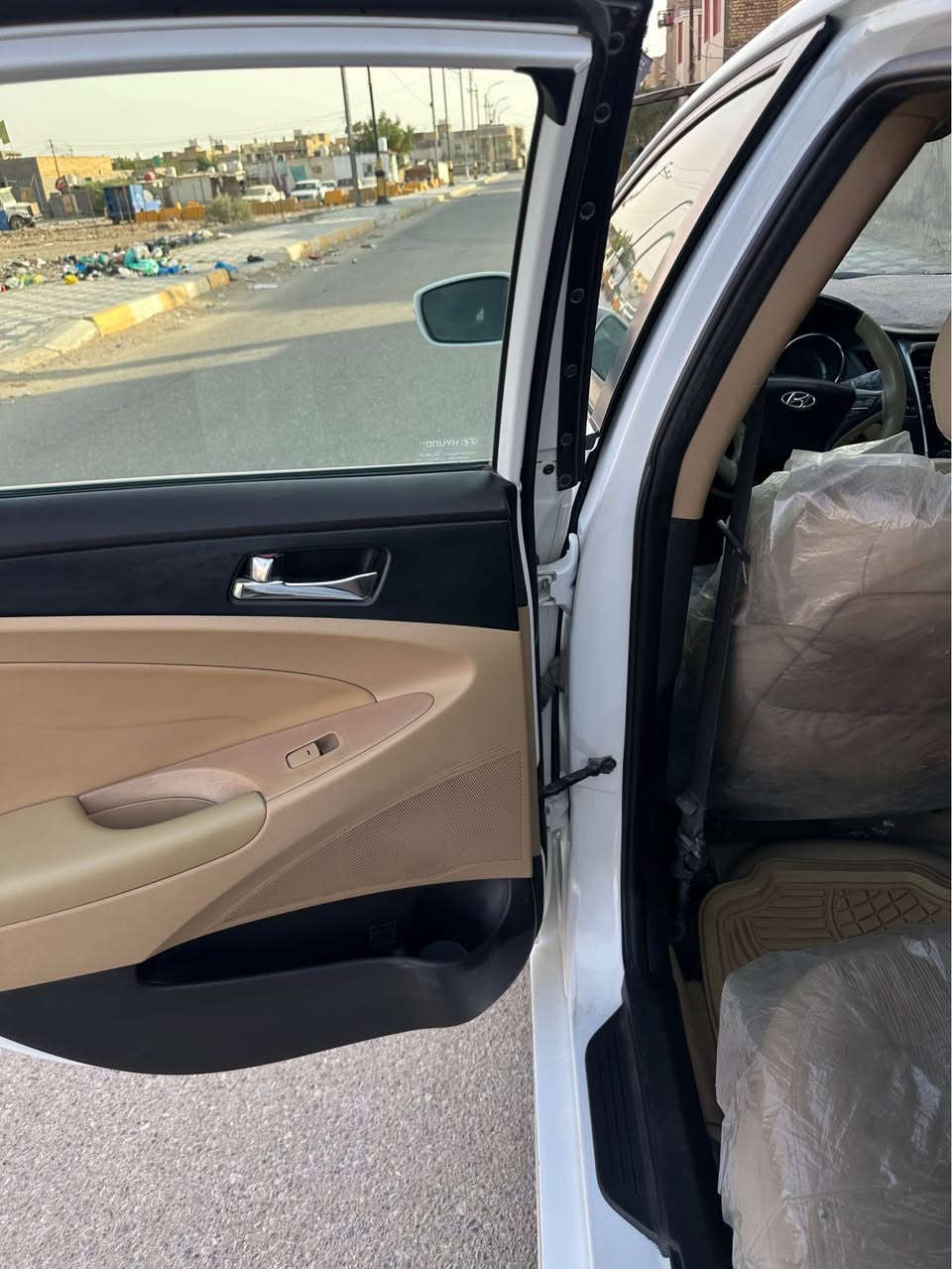سوناتا ٢٠١٤ رقم ذي قار حادث. جاملغ معمر وبنيد مبدل الباقي ليبل واحد تبريد بيه ضعف مكينه وكير كفاله لا تنقيص ولا تبخير دواخل عسلي كشنات تدفئه كامره كشن السائق كهربائي تحكمات استيرن نظام eco السعر ١٠٩
مكان السياره ناصريه رقم *********** ناصرية, ذي قار
