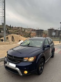 دوج جورني • ٢٠٢٠ • فتحة سقف