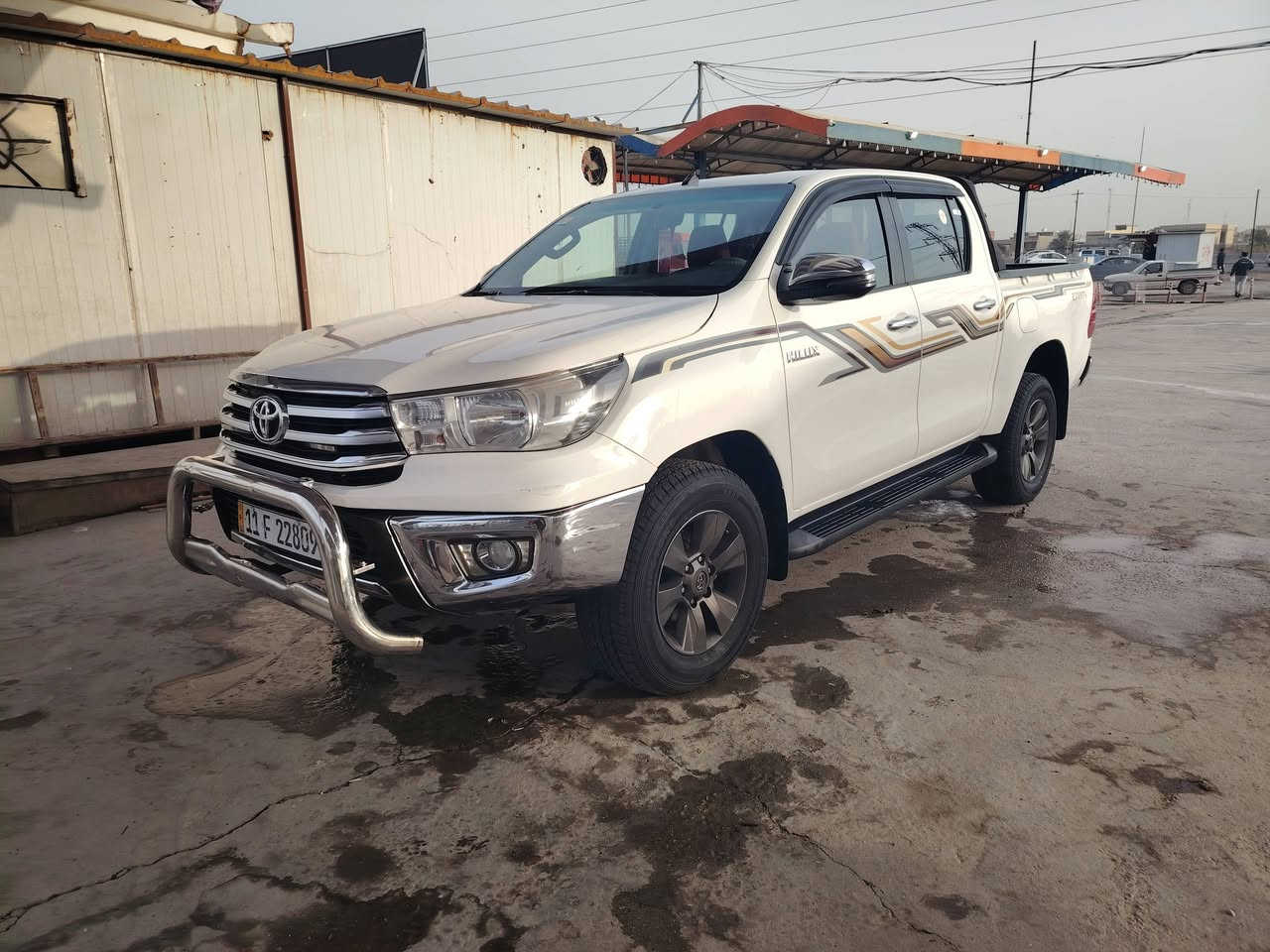 اسلام عليكم
بيكم هايلوكس للبيع أو مراوس
موديل 2018 شكل ١٩
جاهزه تخم تاير جديد
باتري جديد ما بيها نقص
نوع اسياره كويتي معروفه موصفاته
بسمي تحويل مباشر
بيها باب خلفي مبدل وربع لبدي صبغ
اسعر ٢٧٥ وبيها مجال لشراي 
مكان السياره بغداد ابو غريب
رقم الهاتف *********** بي واتساب
***********
