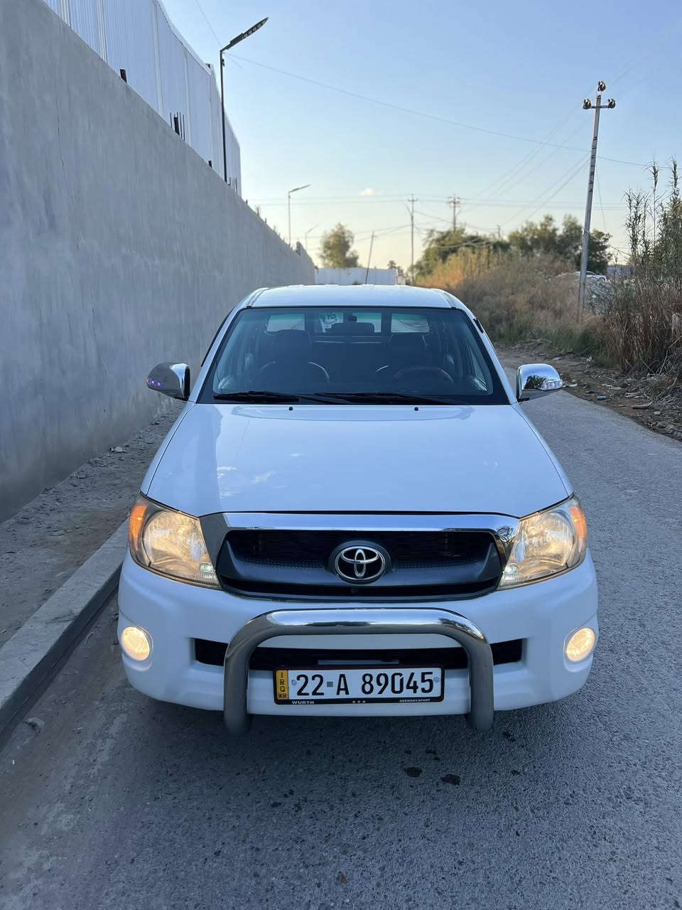 سلام عليكم بيكم للبيع موديل 2010شاصي 12سيارة جديدة كير وماكينة شرط لا تبخير ولا تنقيص سيارة تخم تاير صدر امامي خلفي تبريد سيارة كاملة دوشمة كهرباءيات كلها شغالة مو عوزها اي نقص رقم اربيل دولي جديد تريد تحويل تريد وكالة بشرط سنوار منفق مع المنشور سيارة كاملة وجديدة مكان الرصافة بغداد ما متواجد على الفيس شراي يتصل وبي خير يدلل رقم الهاتف  ***********
