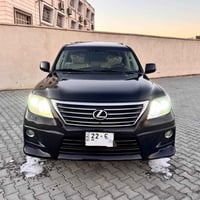 لكزس LX570 • ٢٠١١ • ٥٧٠٠