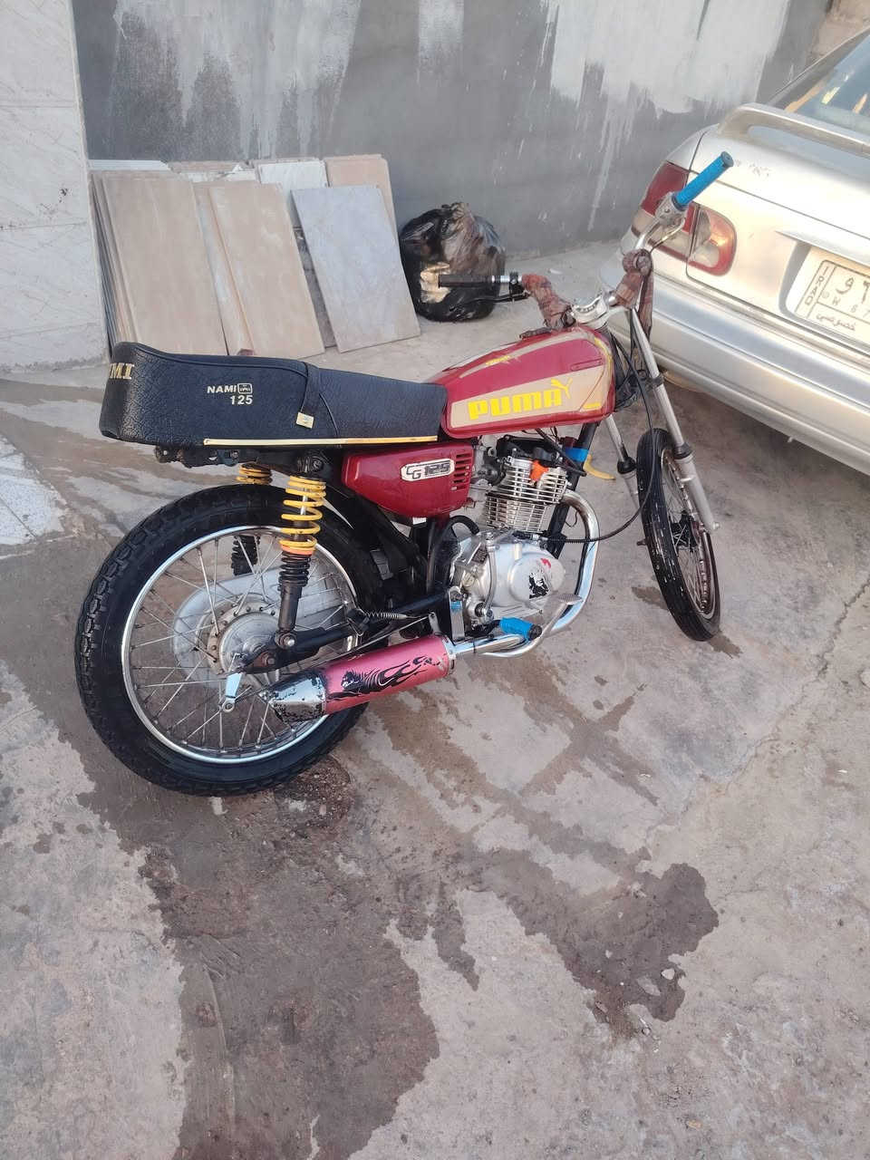 السلام عليكم دراجه للبيع مكينه ٢٣سولنك مكينه خير من الله شلعه ومعدل عقل رياضي صالنصه رياضي تفصل بيه لصبح الدراجه كلك بدون أوراق اكفلك سرقه مكان بعقوبه تقاطع الساده لسعر قفل قفل ٢٧٥ و ابيع كوم حديد تجي تكلبه تشوفه عجبتك أخذه ما عجبتك عوفه لا تكلي بيه فلان شي وبيه هيج ومدري شنو ***********
