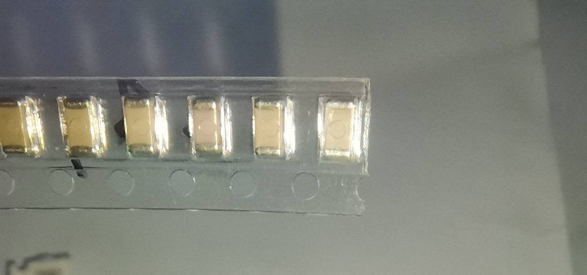 عندي هاي  مكثفات SMD بيها مختلف سعات السعر 10 وبيها مجال العنوان بغداد الشعب ماعندي توصيل


**إذا كنت صاحب هذا الإعلان وتريد حذفه لأي سبب، رجاءا أرسل رسالة إلى الدعم الفني**