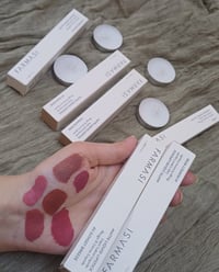 فارماسي • 12 لون • مات سائل