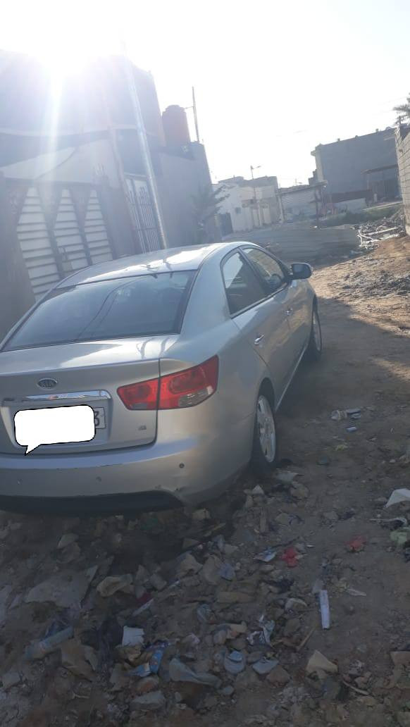 كيه سيراتو ادوات اوات كصه دخول جديد موديل 2010
خليجي سياره كارتون احله من الصور جاهز مكينه وكير كفاله تبريد تدفه مكينه 1600 دوش متومه رقم انكليزي السعر 45//*********** العنوان البصره  شط العرب البصرة, العراق
