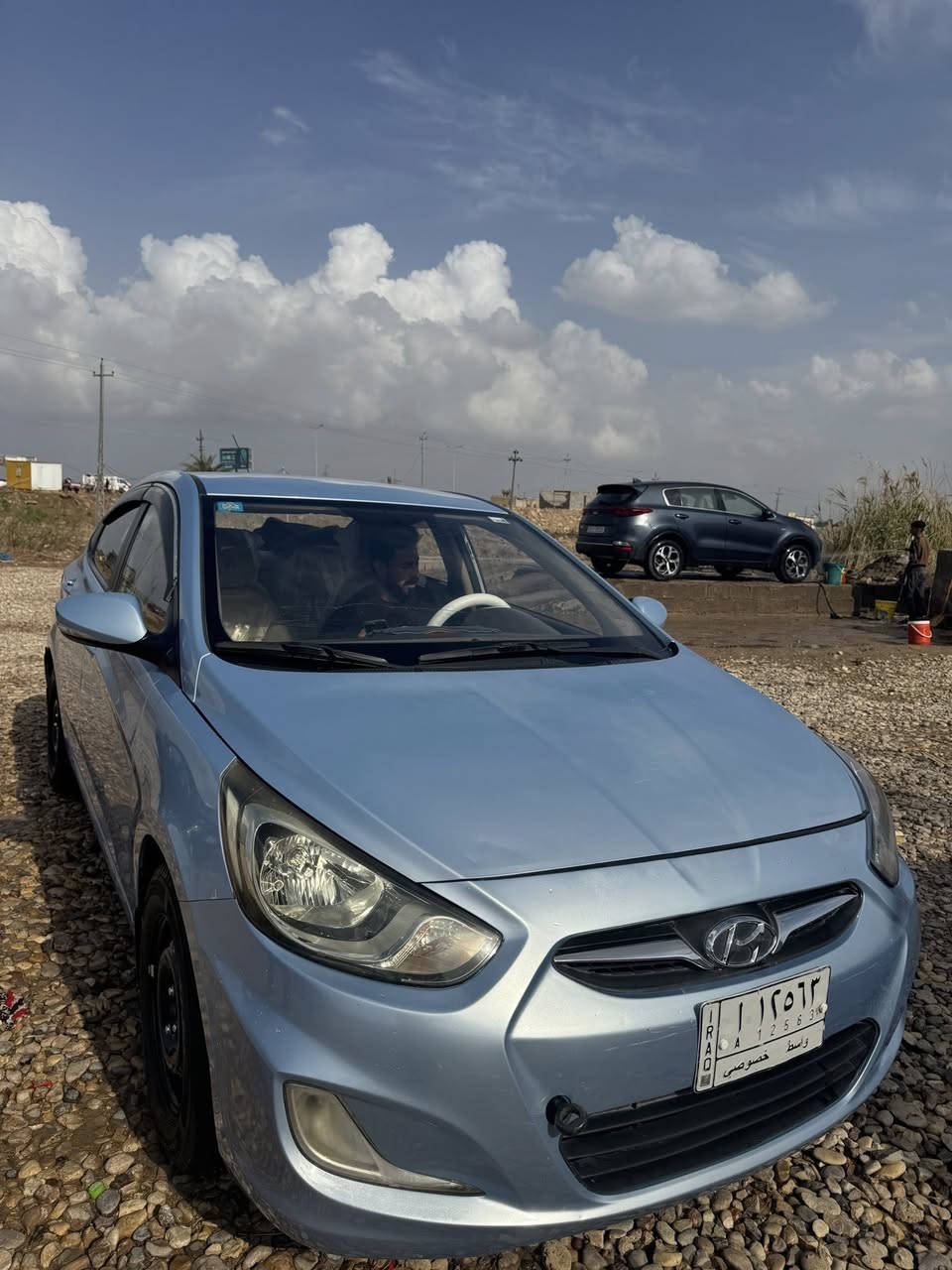 سلام عليكم اكسنت خليجي للبيع موديل2015مكينه 1400 سياره رقم واسط جاهزه بيها جاملغ امامي مبدل فقط جهه سايق ***********
