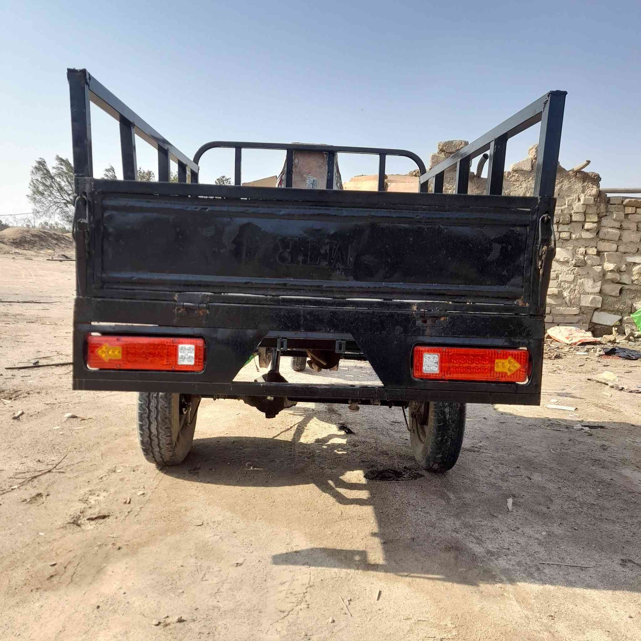 السلام عليكم عندي ستوته كلك للبيع نضيفه مكاني طريق نجف عمود324هاذه رقمي ***********سعر ست ميه وخمسين وبهيه مجال لشراي
