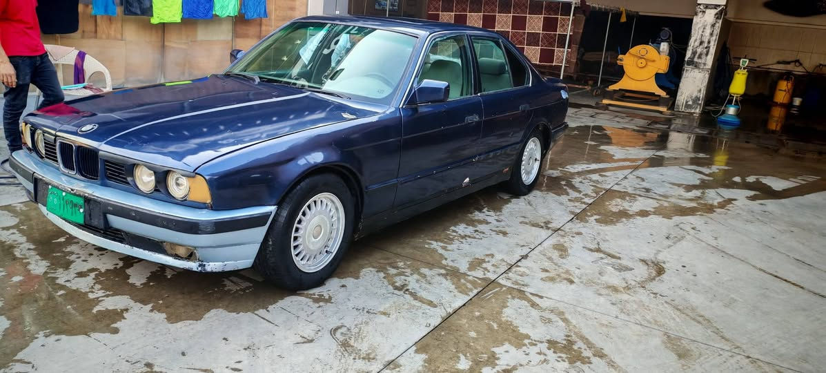 سه ره تابه ناوي خوايگه وره

بوفروشتن bmw
Bmw525iگير عادي✈️

موديل1992

٢جام كارەبا سڵاید 

گيرو مه كينه   به شه رت

ئاڕمی پلاستیک هەولێر بەشەرتی ئەوەلیات موسو بڕاوە  بە شەرت 

شوين سليماني
سعری 26 گه لاو مه جالي كي برايانه

***********
 واتساپ 
📞☎️
