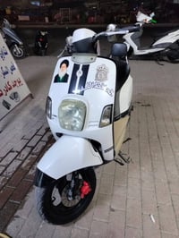 ماكس بوليس جديده فول نضافه مكينه مكفوله ما مطخوخه كهربائيات كلها شغاله...