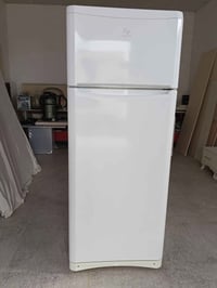 ثلاجة • غاز وماتور أصلي • السليمانية