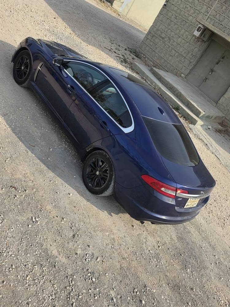 جاکوار رقم اربیل مودیل 2011 مەکینە عادی بێ سبوخ گێر مەکینەی بە شەرتی بێ عەیب فول مواسەفاتە تحولی بە شەرتە 4 وەرەقە غەرامەی لە سەرە لە سعری دێتە خوارێ 
سعری 78 وەرەقە و مەجالی هەیە 
گۆڕینەوەم هەیە شتێکم بە دل بیت 
ناو نیشان ناحیەی ڕوڤیا تابع بەردەرەش
ژ م *********** اكر, نينوى
