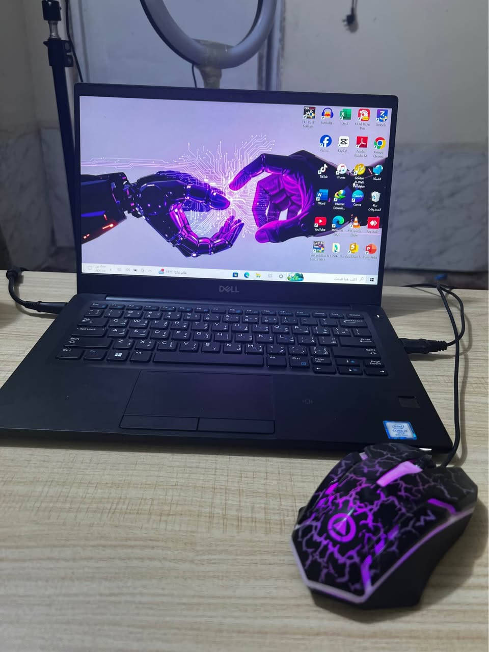 للبيع او مراوس لابتوب ديل شاشه لمس سلسه وسريعه معالج   i5pro جيل 8     رام 16 جيجا DDR4 هارد ssd256 بصمة اصبع وبصمة وجة كيبورد ليزري ضوئي ارسال لاسلكي سريع حجمً شاشه 13.5  سلم خفيف ونحيف 
كاميرا مزدوجه فول اجدي   شحن يدوم 3 ساعات وأكثر   350 وبي مجال  *********** النجف, العراق
