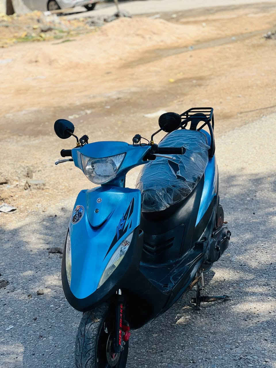 سلام عليكم دراجة للبيع ما مفتوحة دراجة ما ناقصها اي شي كهربائيات وسلف شغالات دراجة ما عايزة شي مكاني الشارع العام قرب محطة دبيس السعر 750 وبيها مجال 
المو شراي لا يتعبني


**إذا كنت صاحب هذا الإعلان وتريد حذفه لأي سبب، رجاءا أرسل رسالة إلى الدعم الفني**