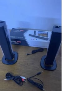 سماعات مضخم صوت صوتهن كلش قوي يشتغل بلوتوث يربطن يصرن قطعه وحده وتكدر ...