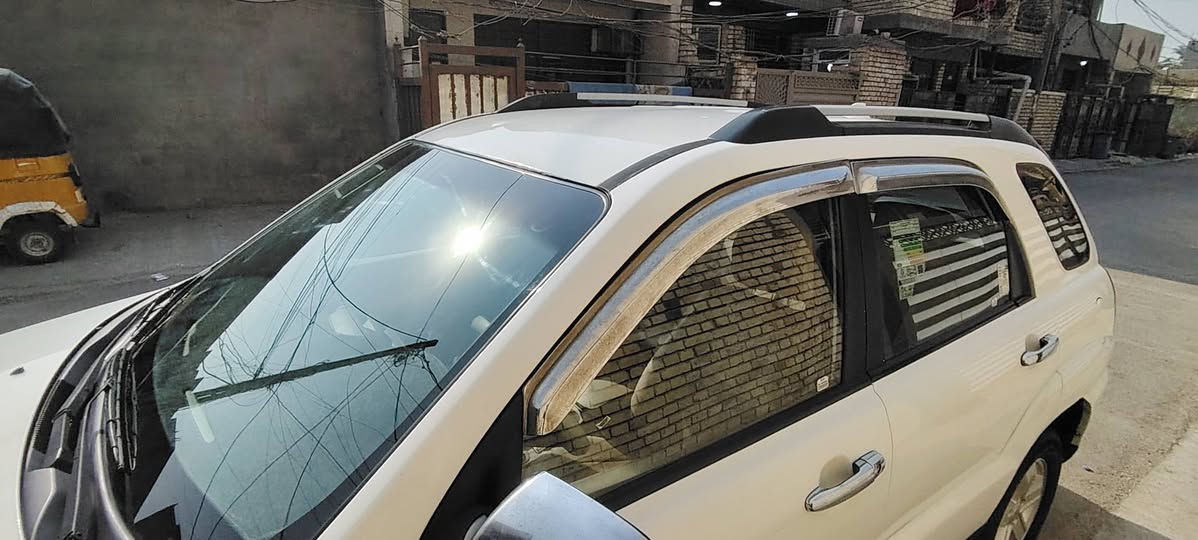 سبورتج ٢٠٠٩ للبيع كفاله گير ومكينه وتبريدشاشه كامره ... بيها بارد بالبنيد وكصة القماره طاير البنيد تجي تگلب الكشر ملاحضات بسيطه السعر ١١٧ بيها مجال بسيط الدواخل مثل متشوفون الاتصال واتس اب***********
