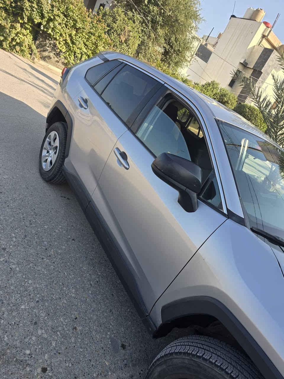 راف فور حادث جاملغ وبنيد بدون ايرباك السياره #١٧٣$ 
بدون رقم منفيست بأسمي 
مكاني بابل 
***********
