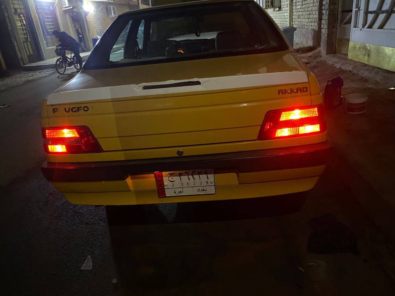 سلام عليكم بيجو لميس ١٥
سيارة الا ضربة والا صبغ بيه بارد بس بل جاملغ المامي ولباقي كفاله من صبغ ومن تبديل سيارة كشرتهة جديد بيه بديت خيط تبخير كيرهة خير من الله شواصي جدد تبريد تفة تيرات جدد خرفتة بلادية حلوة سنوية 2027تنتهي تيرايهة يخبل 

مكاني بغداد 

هاذ رقمي ***********

السعر ٤٠
