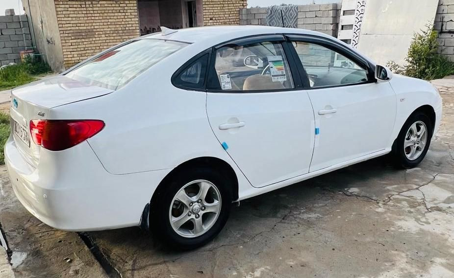 السلام عليكم ورحمة الله وبركاته 
الالنتر طك فلين موديل 2010 
 متوئمة ع الشاصي طبق الاصل مكينه المرغوب دوش
*شرط الحاسبه
*كصة جنطة شغل درجة اولى باجات 
*دخول جديد
* متومة اربيل انكليزي شرط الحاسبة
*وكاله بسم المشتري 
*سنوية ام الفسفوره شرط اصليه
*السيارة جاهزة وبدون اي نقص 
*كير مكينة تبريد تدفئة حدادية كله كفاله
* مكان السيارة ذي قار
*السعر 45 ومجال قليل حك الجيه
لاتصال///***********
