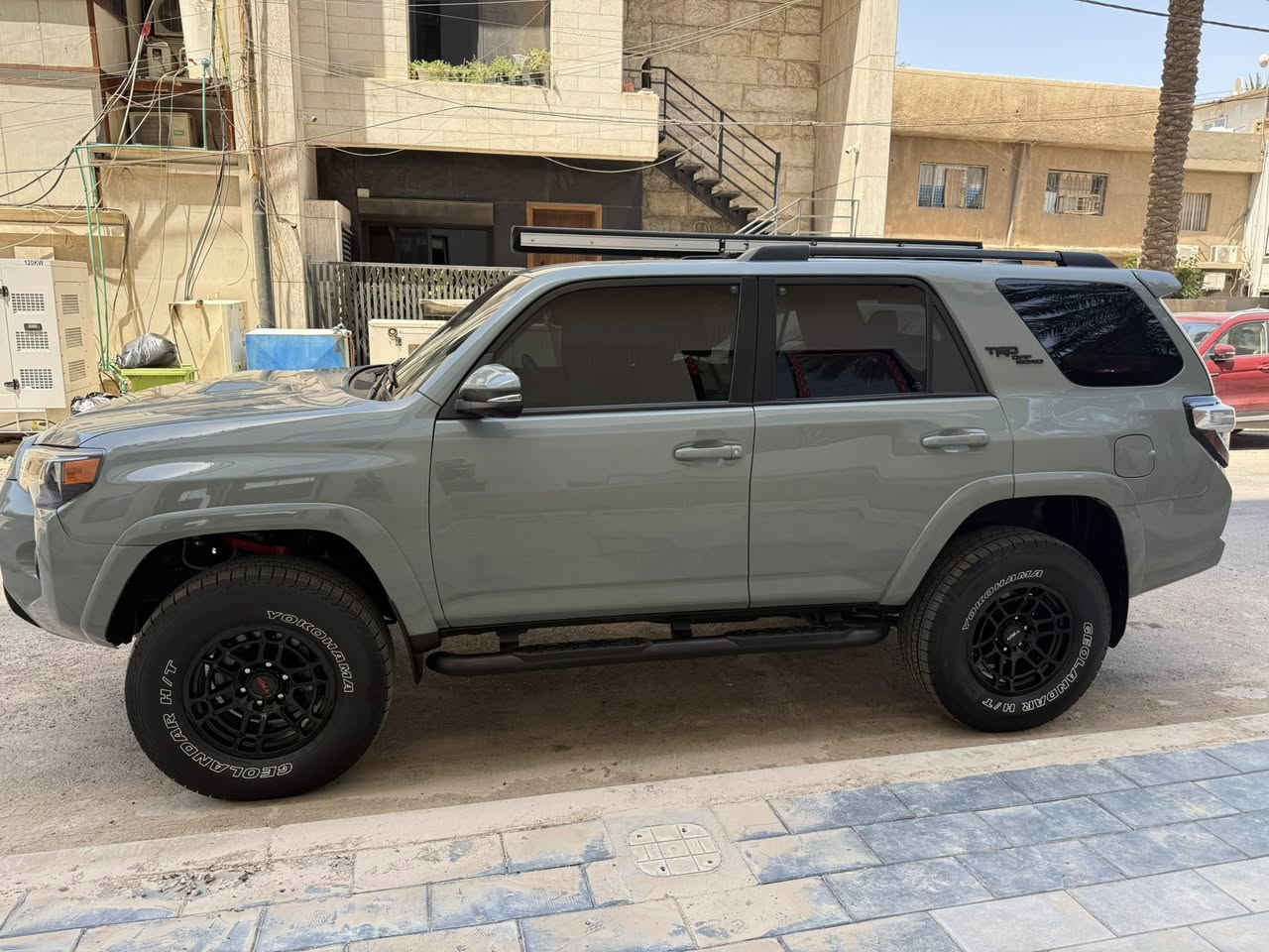 السلام عليكم
من رخصة اخوية الادمن 
فورنر 2023 trd ofrod مزودة من امريكا شركة Rc 
بيهة كتاب تضليل باج 
ماشية 72 الف حادث باب سايق وخلف سايف مبدلات ومصبوغات
وبارد بصندوق اسفل الرقم فقط
السعر 36 الف وبي مجال بسيط  
لتواصل ***********
