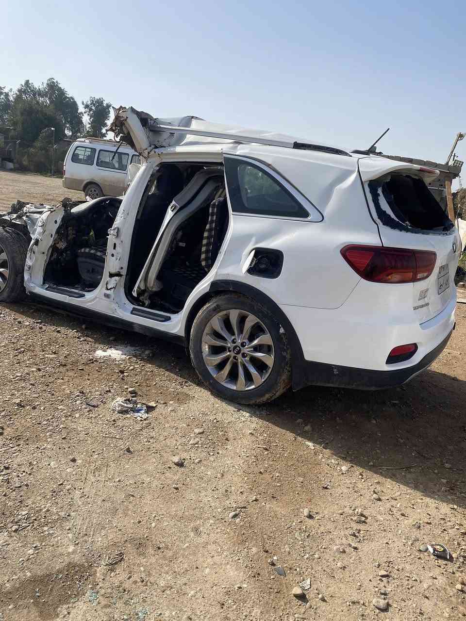 سلام عليكم سورنتو للبيع مديل 2019 رقم ًاربيل  مكانً بسمايهً  قريهً 10 /***********
