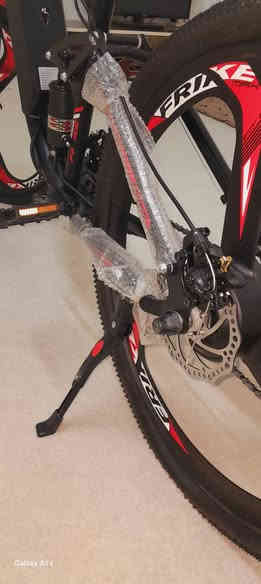 بايسكل هاى بريد 
حجم ٢٦
باترى ليثيوم 
٣ مود سرعة 
دبل امامى وخلفى
بريك ديسك 
شاشة ليد
سرعة ٥٠كلم في ساعة
0750 043 9227 أربيل
