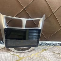 للبيع شاشه اكسنت مع الاطار والكاميرا من موديل 2011 _2017 جديده ، مكاني...