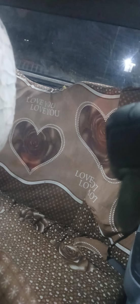 سايبا للبيع موديل 12محرك ذهب كير يخبل عوزه شويه ترتيبات سعر مليون وميه وبيه محال تكفل سرقه وعشائر


**إذا كنت صاحب هذا الإعلان وتريد حذفه لأي سبب، رجاءا أرسل رسالة إلى الدعم الفني**