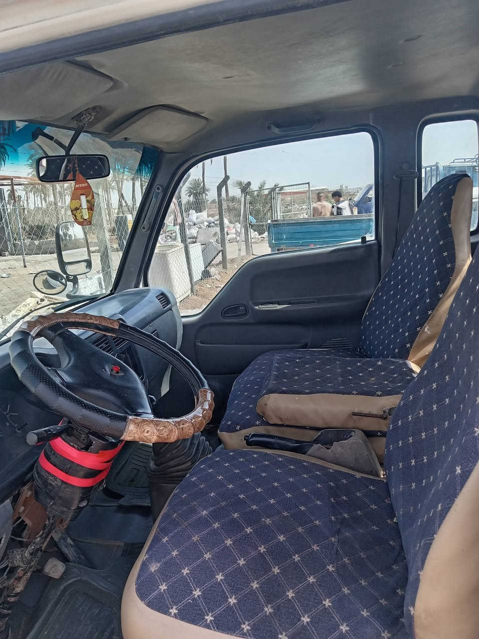 السلام عليكم كيا كونتيرا 2002 كفاله عامه سيارات جديده مكان بابل***********
