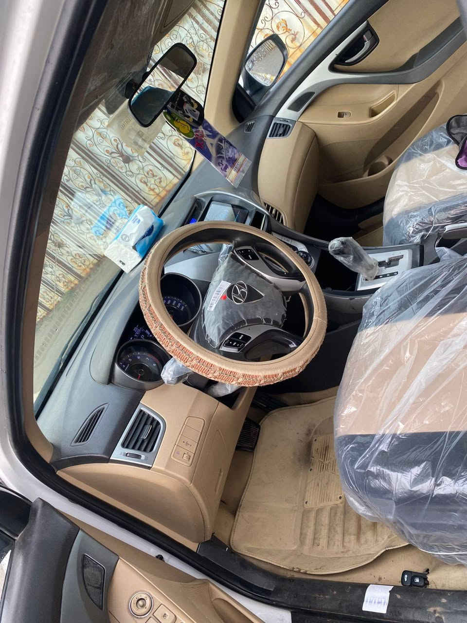 موديل 12 النترا خليجي مكلف بالنشر 
باب او جاملغ امامي صفحت السائق بدون حادث اومعجون بس بخ بدون دواخل ولا مفتوحا: خليجي محرك 1800 ماشيه 98
: محرك كير صدر مكفول تخم تاير جديد تبريد ثلج
: مكان الشعب السريدات
ابو كرار : ***********
مكلف بالنشر
