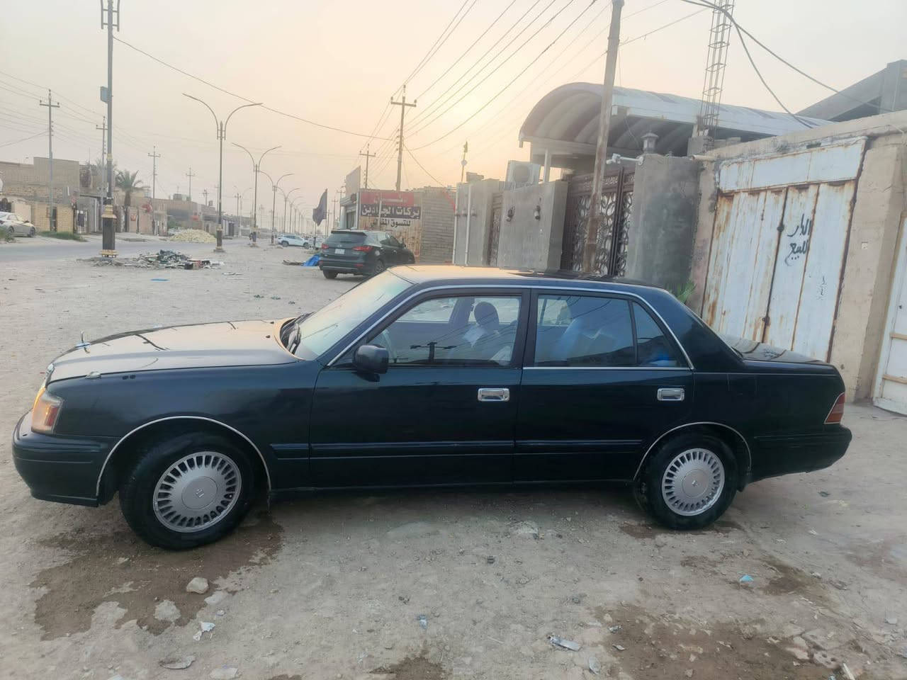 ‏راس الثور تكم  مديل 1996 السعر 85 وبيه مجال محرك 2500 ديلكو
‏رقم انكليزي بغداد بأسمي هزه جديده سنويه لغايه 2030
‏سياره جاهزه مصبوغه عام اثر جراد كير مكينه حداديه طخم تاير كهربائيات لايت زنون كامره دواره سياره مال جناي
‏ كفاله من الكصه والعيب الشرعي والضربه الشراي يتصل *********** مكان السياره (ذي قار قضاء الغراف)
