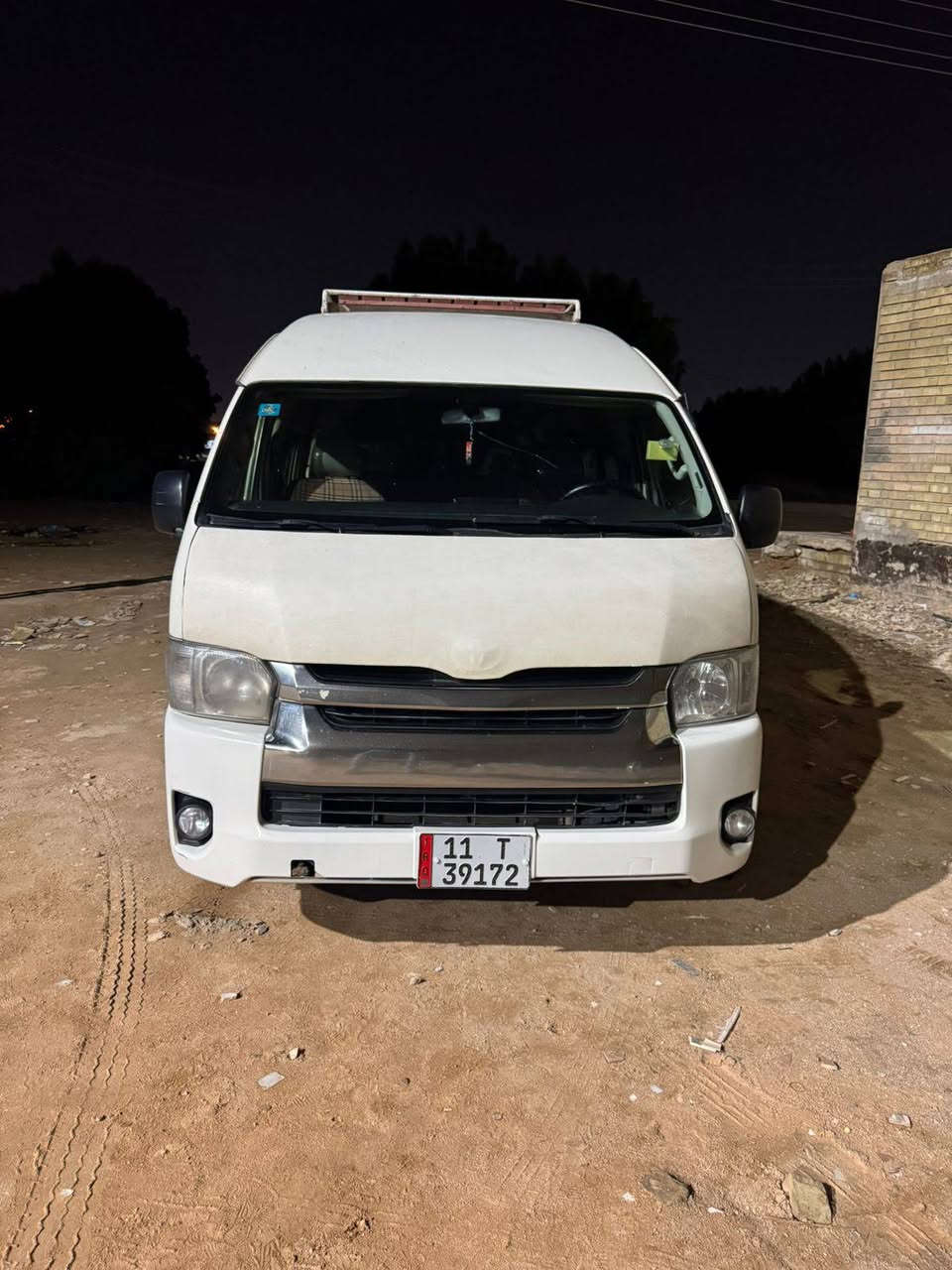 سلام عليكم هايس 15 بيهه صبق قليل جاهزه سياره حداديه تخم تاير برجستون مصفره هيئه وضريبه ومرور تحويل مباشر 
***********
