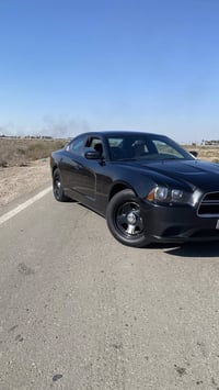 چارجر 12 البيع كفاله رقم اربيل بسمي مكانهة بغداد  سعر 165 07705123295