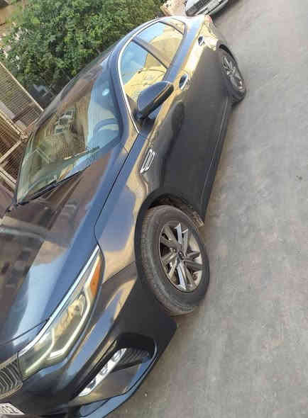 سلام عليكم.    اوبتيما مديل 2019 فئه Fe بأسمي سنويه ل 2030هزه جديده سياره أمريكي حادثة جاملغ وبنيد بدون وداخل والباقي كفالة عامه كير محرك تبريد من كلشي على وضع الشركة سياره جديده    ***********,,,,,,,***********.              السعر 135
