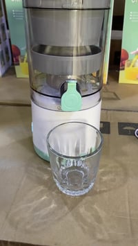 معصارة برتقال • شحن USB • محمولة